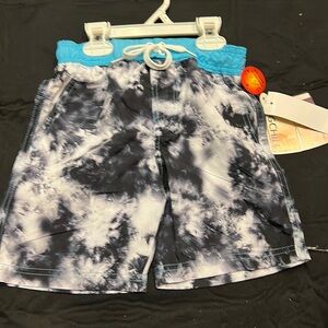 Boys swimsuits with liners